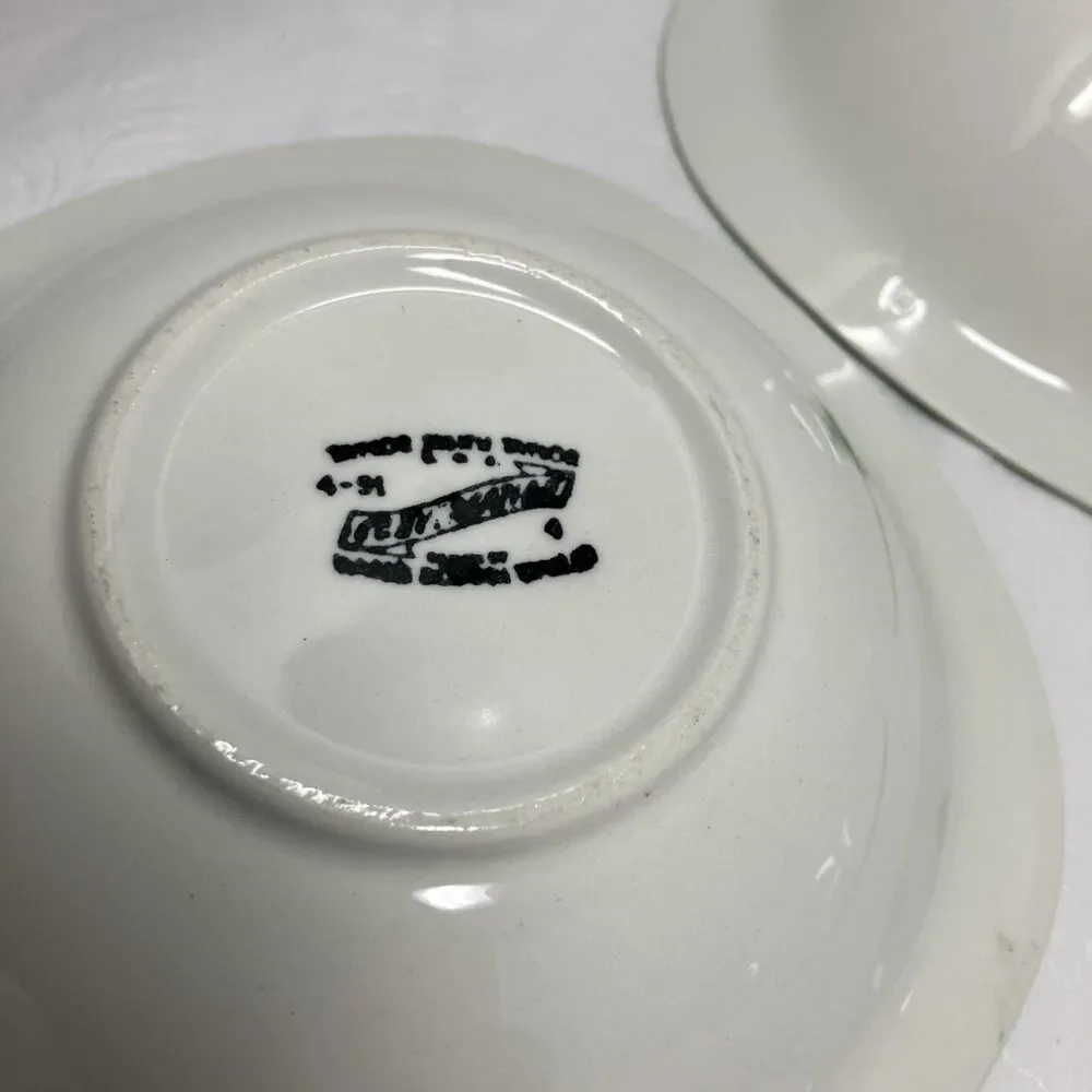 Taylor Smith Taylor Conversation Day Lily Bowls Lot Of 4 Berry Desert & 3 Cereal